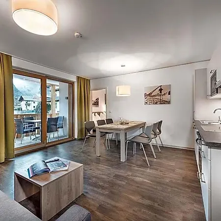 Alpenparks & Orgler Apartahotel 4*